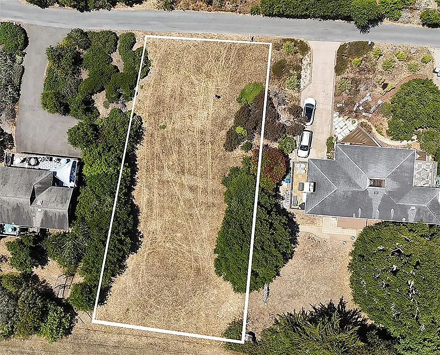 145 Lindero Dr, Watsonville, CA 95076